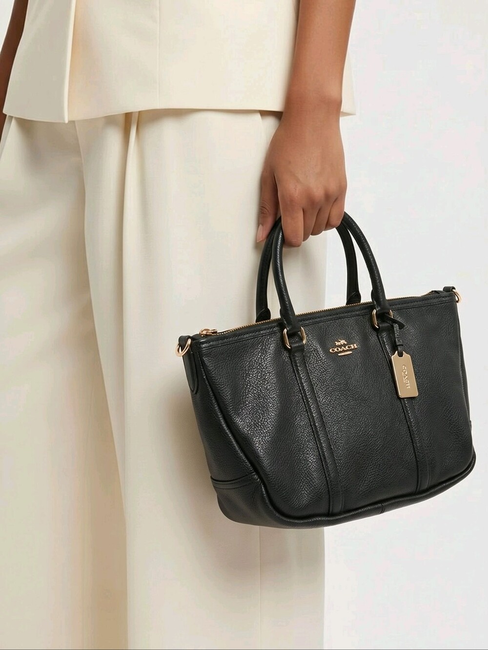 Coach Pebbled Leather Bag, Black, In Good condition